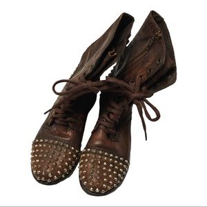 Steve Madden Tarnney Brown Leather Studded Combat Boots Size 7M